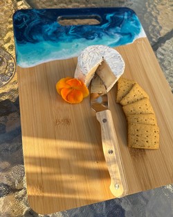 Ocean Wave Cheeseboard Class